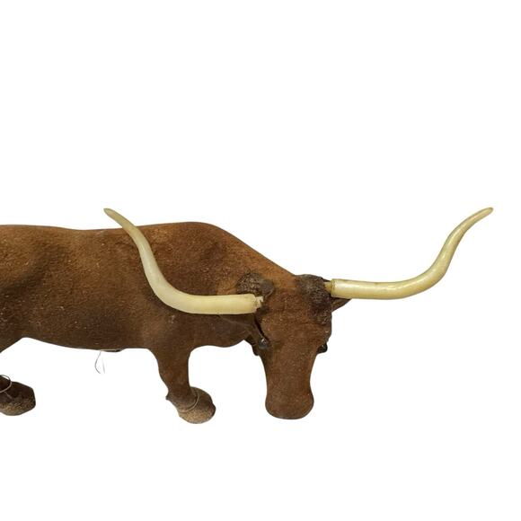 Vintage Flocked Animal Figurine Longhorn Made In Hong Kong Texas Longhorn Farm - Picture 2 of 6